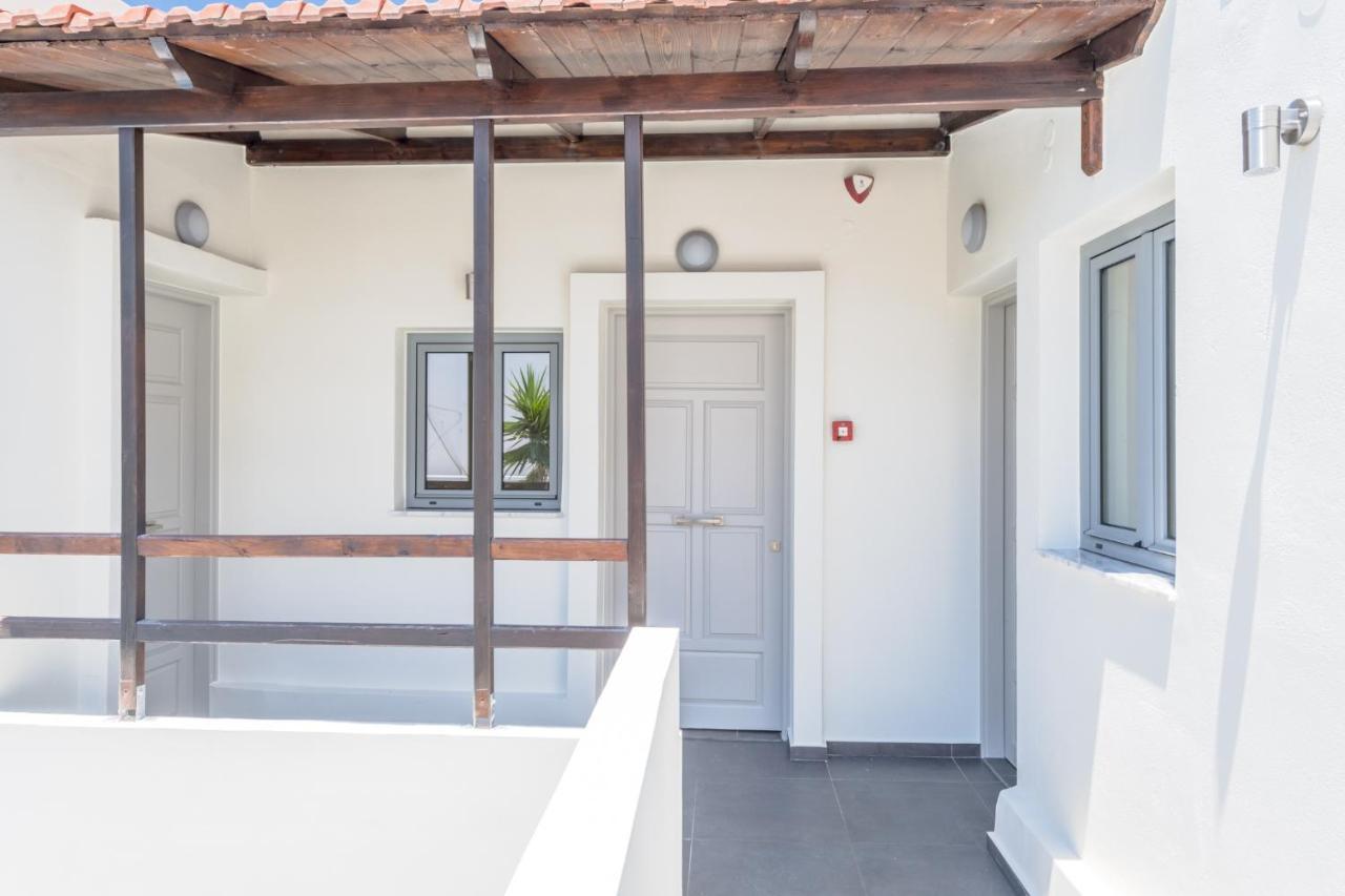 קלמאקי Rotunda Suites מראה חיצוני תמונה