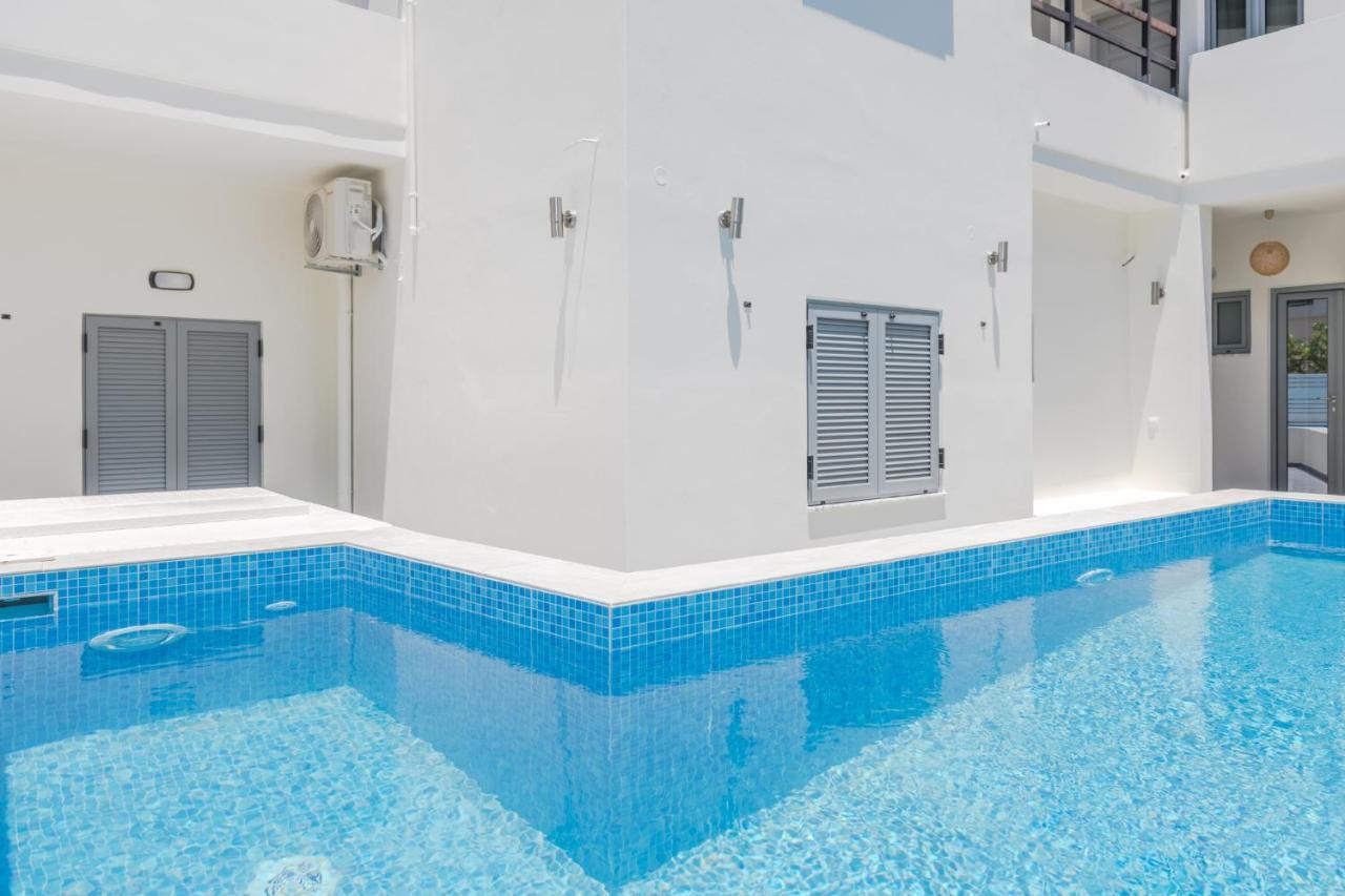קלמאקי Rotunda Suites מראה חיצוני תמונה