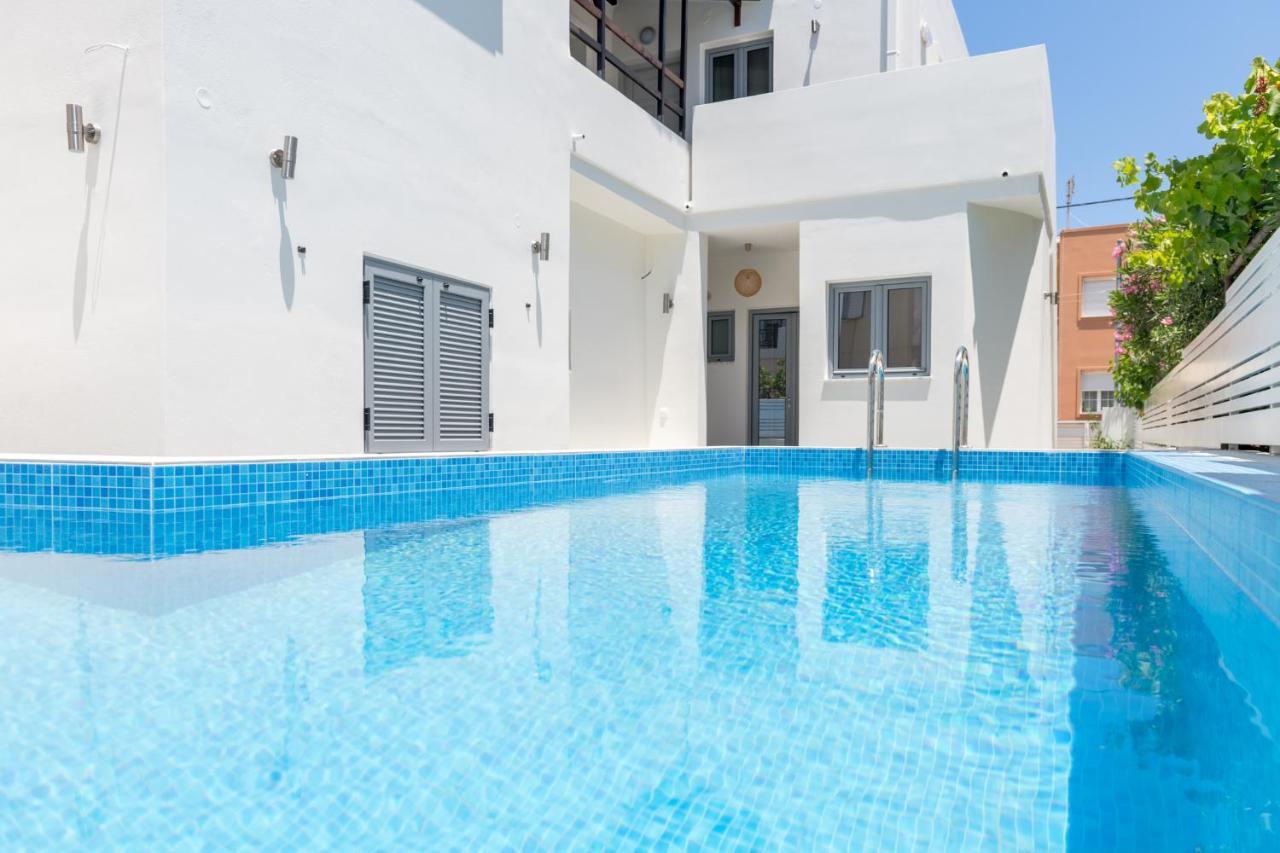 קלמאקי Rotunda Suites מראה חיצוני תמונה