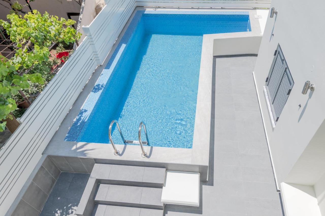 קלמאקי Rotunda Suites מראה חיצוני תמונה