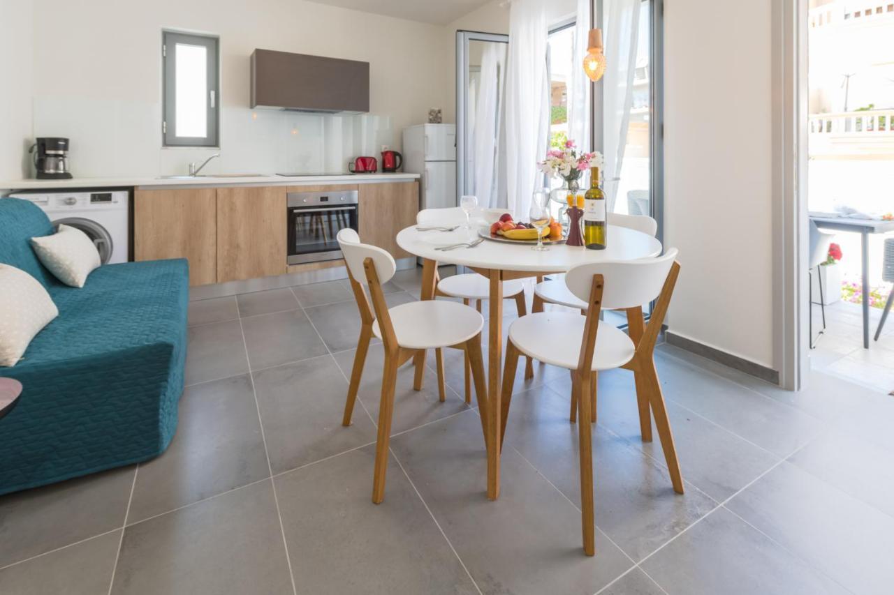 קלמאקי Rotunda Suites מראה חיצוני תמונה